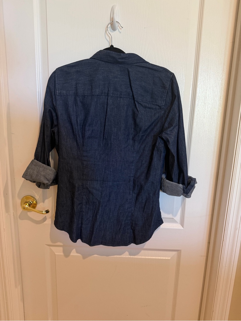 Women’s JCREW Dark Blue Denim Button-Up Shirt.  New w tag - Picture 2 of 3